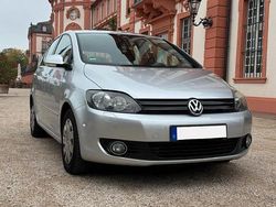Silber Gebraucht 2010 VW Golf Plus Cross Team Van / Kleinbus | 4.499 € (Guter Preis)