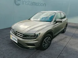 Grau Gebraucht 2018 VW Tiguan SUV | 24.800 € (Fairer Preis)