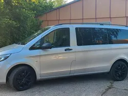 Silber Gebraucht 2018 Mercedes Vito Van / Kleinbus | 29.900 €