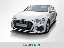 Gletscherweiß Gebraucht 2023 Audi A3 S-Line Limousine | 28.790 € (Guter Preis)