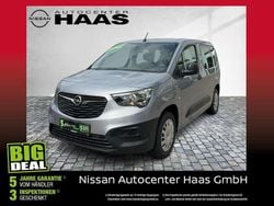 Grau Gebraucht 2023 Opel Combo Life Van / Kleinbus | 20.250 € (Guter Preis)