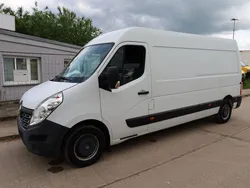 Gletscherweiss Gebraucht 2017 Renault Master Van | 18.326 € (Fairer Preis)