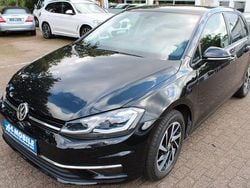Schwarz Gebraucht 2018 VW Golf VII Join Limousine | 15.499 € (Guter Preis)