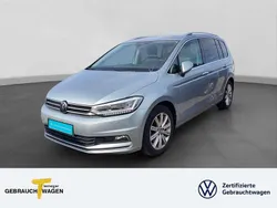 Silber Gebraucht 2024 VW Touran Highline Van / Kleinbus | 33.940 € (Fairer Preis)
