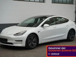 Weiß Gebraucht 2020 Tesla Model 3 Long Range AWD Limousine | 24.250 € (Guter Preis)