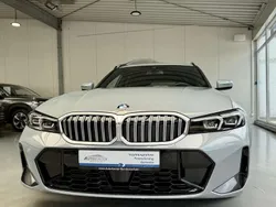 Brooklyn grau Gebraucht 2024 BMW 330 M Sport Kombi | 42.470 € (Superpreis)