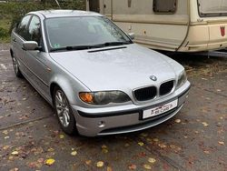 Gebraucht 2003 BMW 318 Limousine | 1.999 € (Guter Preis)