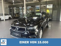 Metallic Gebraucht 2021 Volvo XC40 Momentum SUV | 28.600 € (Fairer Preis)