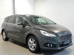 Grau Gebraucht 2019 Ford S-MAX Titanium Van / Kleinbus | 23.800 € (Fairer Preis)
