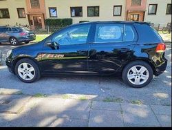 Schwarz Gebraucht 2009 VW Golf VI Limousine | 3.800 €