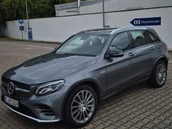 Grau Gebraucht 2017 Mercedes GLC43 AMG AMG SUV | 38.500 € (Fairer Preis)