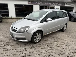 Silber Gebraucht 2006 Opel Zafira Van / Kleinbus | 988 € (Fairer Preis)