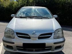 Silber Gebraucht 2004 Nissan Almera Kombi | 1.950 € (Guter Preis)