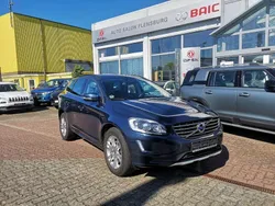 Blau Gebraucht 2014 Volvo XC60 Momentum SUV | 12.599 € (Etwas zu teuer)