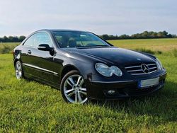 Schwarz Gebraucht 2007 Mercedes CLK200 Avantgarde Coupé | 5.555 € (Guter Preis)