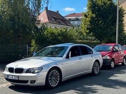 Grau Gebraucht 2008 BMW 730 Limousine | 9.200 € (Fairer Preis)
