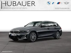 Grau Gebraucht 2020 BMW 330 Luxury Line Kombi | 29.890 € (Fairer Preis)