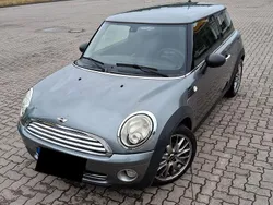Grau Gebraucht 2009 Mini ONE Kleinwagen | 3.500 € (Guter Preis)