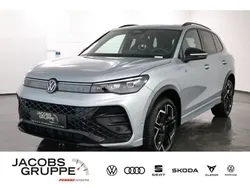 Silber Gebraucht 2024 VW Tiguan R-line SUV | 47.960 € (Superpreis)