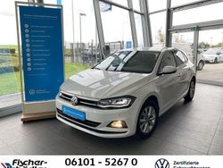 Pure white (metallic) Gebraucht 2018 VW Polo Highline Limousine | 13.850 € (Fairer Preis)