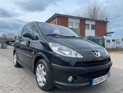 Farbe schwarz obsidien Gebraucht 2007 Peugeot 1007 Premium Kleinwagen | 3.990 € (Fairer Preis)