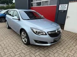 Blau Gebraucht 2016 Opel Insignia Kombi | 11.399 € (Etwas zu teuer)