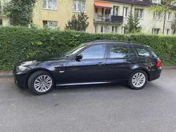 Schwarz Gebraucht 2009 BMW 318 Comfort Edition Kombi | 6.899 € (Etwas zu teuer)