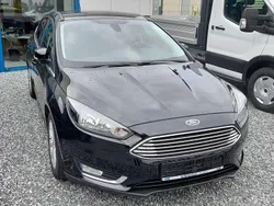 Shadow black Gebraucht 2018 Ford Focus Titanium Kleinwagen | 11.450 € (Superpreis)