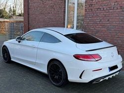 Weiß Gebraucht 2017 Mercedes C180 Edition 1 Coupé | 15.999 € (Fairer Preis)