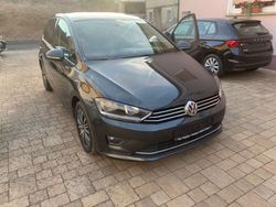 Grau Gebraucht 2016 VW Golf Sportsvan Van / Kleinbus | 11.900 € (Fairer Preis)