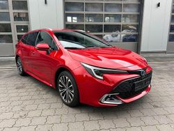 Flame red metallic 3u5 Gebraucht 2024 Toyota Corolla Style Kombi | 26.790 € (Fairer Preis)