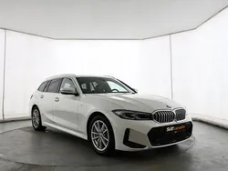 Weiß Gebraucht 2023 BMW 330 M Sport Limousine | 37.220 € (Fairer Preis)