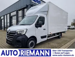 Weiß Gebraucht 2024 Renault Master Van | 43.733 € (Teuer)