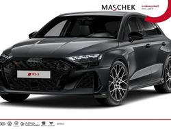 Grau Neu 2025 Audi RS3 Sport Limousine | 66.333 €