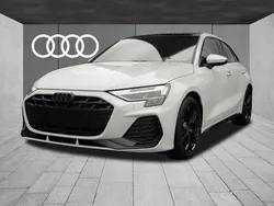 Gletscherweiß metallic Gebraucht 2025 Audi A3 S-Line | 43.510 €