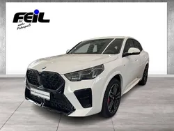 Alpinweiss 3 Gebraucht 2024 BMW X2 M Sport SUV | 51.480 €
