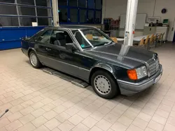 Schwarz Gebraucht 1990 Mercedes 230 Sportline Coupé | 6.000 €