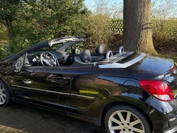 Schwarz Gebraucht 2010 Peugeot 207 CC Roland Garros Cabrio | 1.990 € (Superpreis)