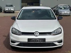 Weiß Gebraucht 2019 VW Golf VII IQ Drive Limousine | 16.700 € (Guter Preis)