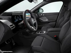 Skyscraper grau metallic Gebraucht 2024 BMW M135 Shadowline Kleinwagen | 48.374 €