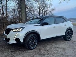 Weiß Gebraucht 2021 Peugeot 2008 GT SUV | 20.150 € (Fairer Preis)