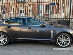 Grau Gebraucht 2009 Jaguar XF Limousine | 7.800 € (Fairer Preis)