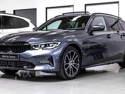 Mineralgrau metallic Gebraucht 2021 BMW 330e Sport Line Kombi | 27.900 € (Fairer Preis)