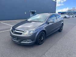 Grau Gebraucht 2010 Opel Astra GTC Limousine | 3.600 € (Guter Preis)