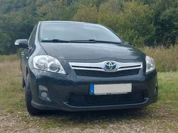 Schwarz Gebraucht 2012 Toyota Auris Hybrid Life Limousine | 6.400 € (Guter Preis)