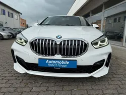 Weiß Gebraucht 2020 BMW 118 M Sport Kleinwagen | 20.900 € (Fairer Preis)