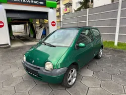 Grün Gebraucht 2001 Renault Twingo Expression Kleinwagen | 1.650 € (Fairer Preis)