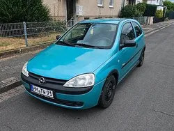 Grün Gebraucht 2002 Opel Corsa Kleinwagen | 1.100 € (Fairer Preis)