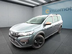 Grün Gebraucht 2024 Dacia Jogger Van / Kleinbus | 26.299 € (Fairer Preis)