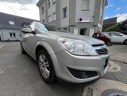 Grau Gebraucht 2007 Opel Astra Limousine | 3.499 € (Etwas zu teuer)